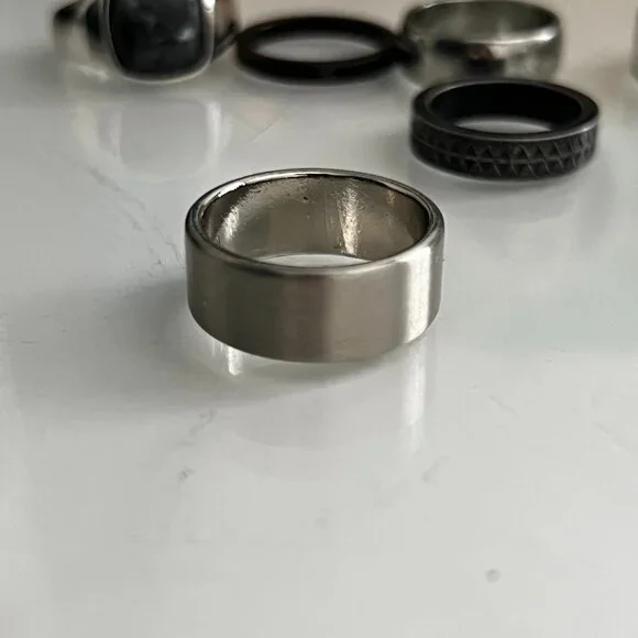 Assorted Men's Rings Size Medium / Size 9 - Picture 9 of 15